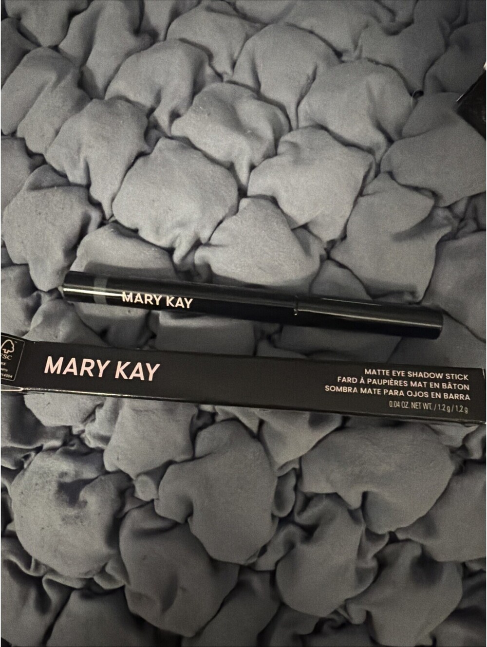 Mary Kay Matte Eye Shadow Stick Moon Shadow NEW IN BOX .04 oz